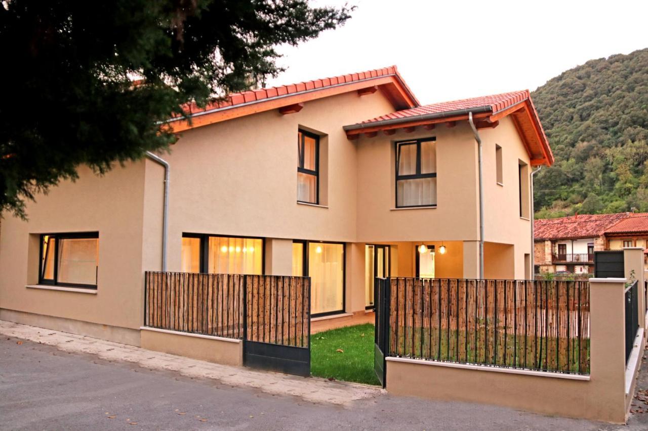Casa Anida En Hualle Valdaliga Exterior photo